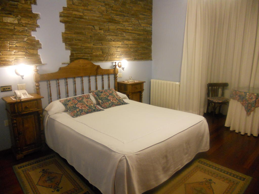 Hotel Taramundi Habitación foto